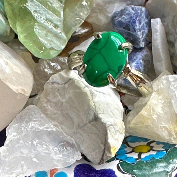 Alquimia Green Stone Silver Ring - Picture 1 of 7